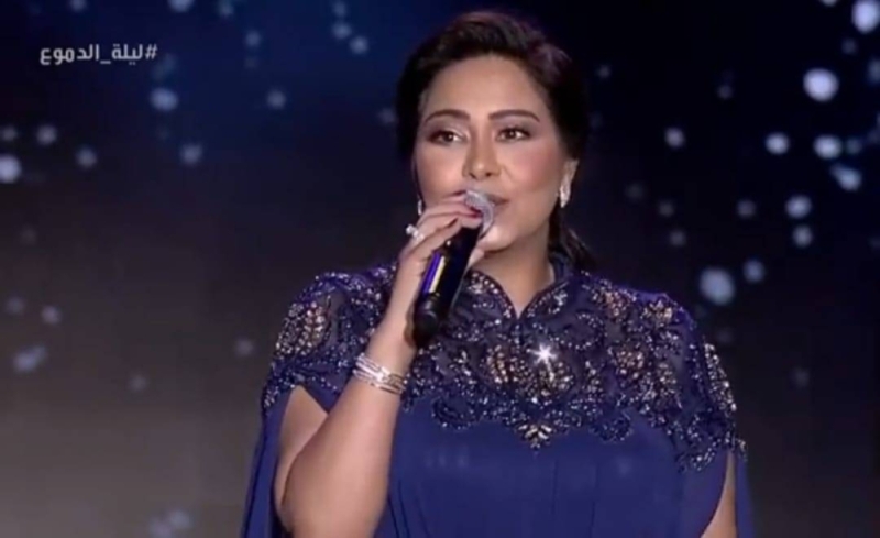 شيرين تثير الجدل بتوجيه رسالة غامضة للفنانة أنغام على مسرح جدة شكرا يابنت الأصول !