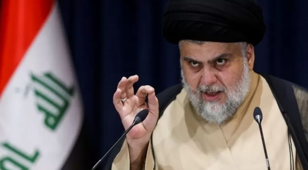  رجل الدين الشيعي العراقي مقتدى الصدر يعلن اعتزاله السياسة نهائيا