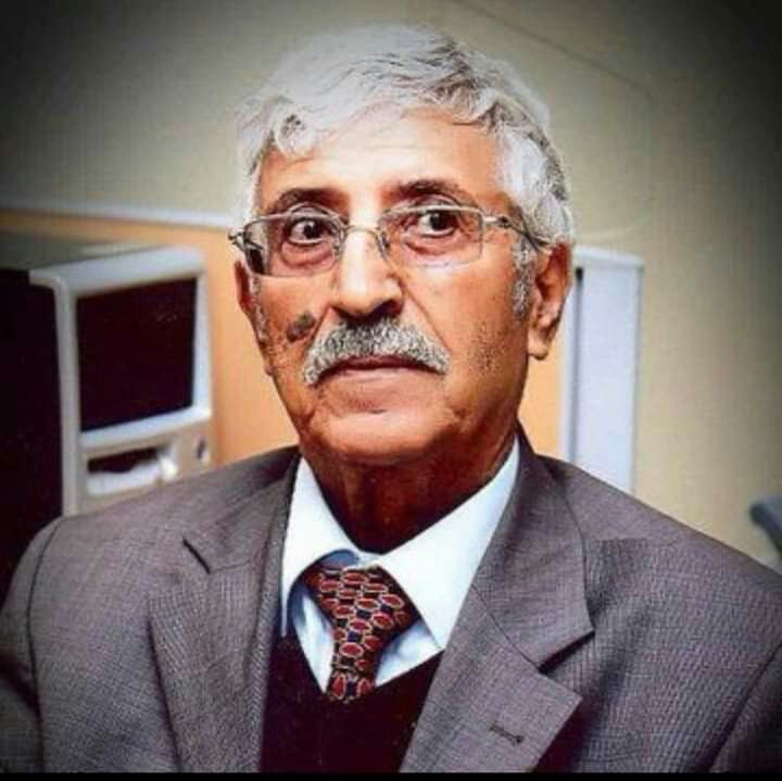 بكلمات مؤثرة ..هذا اخر ما قاله الراحل د. عبدالعزيز المقالح في وصيته وموعد ومكان التشييع