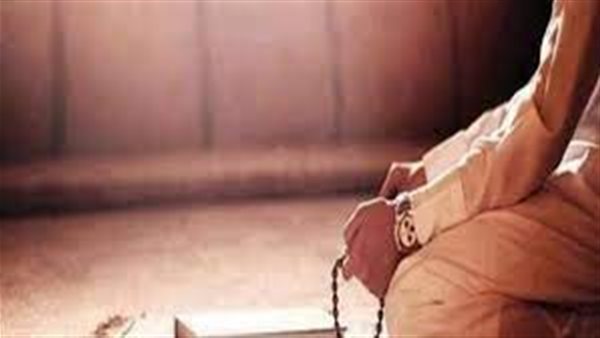 إياك أن تفعلها..حركة في الصلاة حذر منها النبي تصيبك بالعمى!