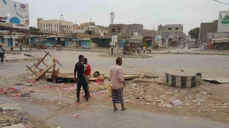 ورد الآن من اليمن : انباء عن استعداد لدخول هذه القوات  الضخمة العاصمة عدن بقيادة هذه الشخصية العسكرية!
