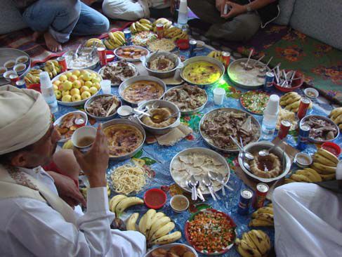 وجبه يمنية  يعشقها رئيس وزراء هولندا ويتناولها كل يوم .. لن تصدق ما هي الوجبه؟