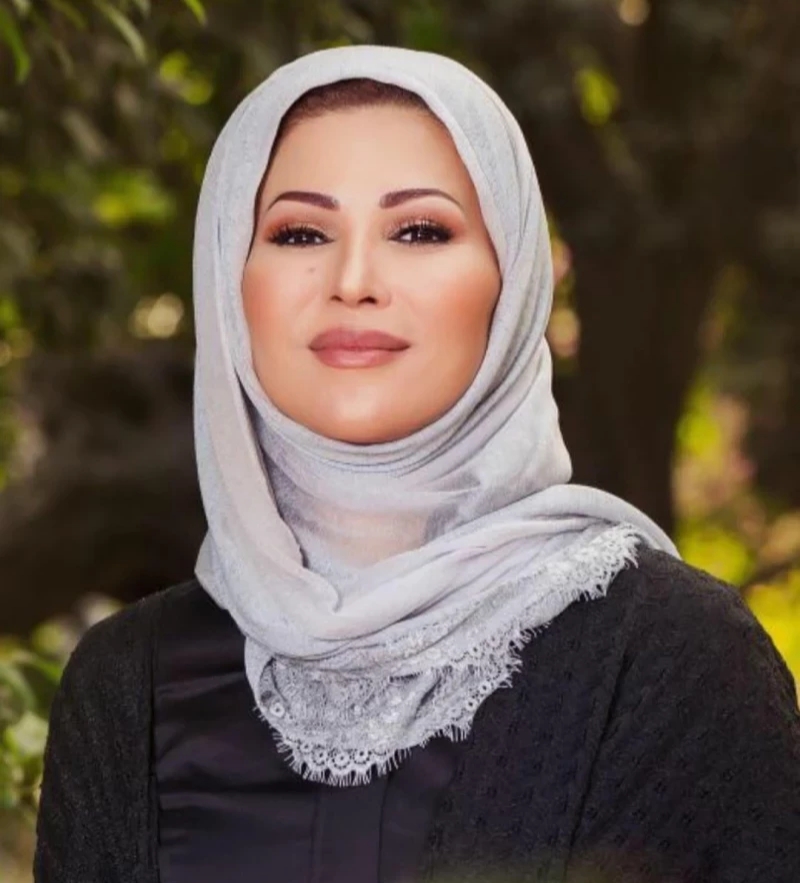 خبر صاعق ..طرد اشهر مذيعة في قناة الجزيرة بعد إهانتها لزميلها فيصل القاسم 